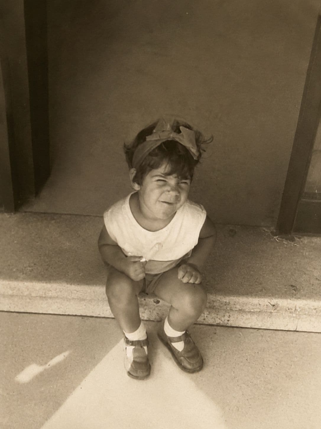Fotografía de infancia de Cinthya en Cojímar, La Habana.